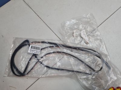 Молдинг лобового стекла для Toyota Camry V40 2006-2011