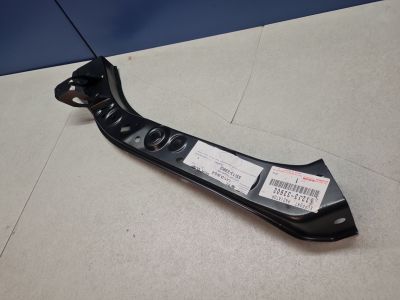 Кронштейн панели радиатора правый для Toyota Camry V70 2017-