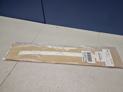 Наклейка рамки двери задняя правая для Lexus GX 460 J150 2009-