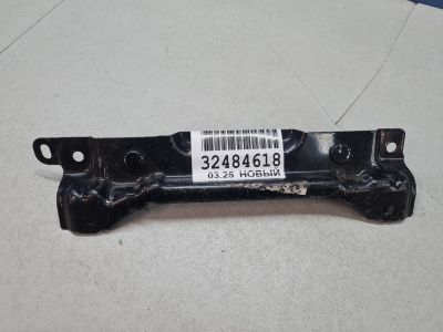 Кронштейн усилителя переднего бампера левый для Toyota Yaris 2005-2011