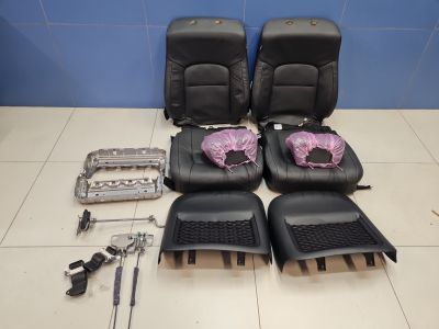 Комплект передних сидений для Toyota Land Cruiser 200 2008-