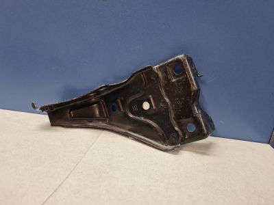 Кронштейн усилителя переднего бампера правый для Toyota Land Cruiser Prado 150 2009-