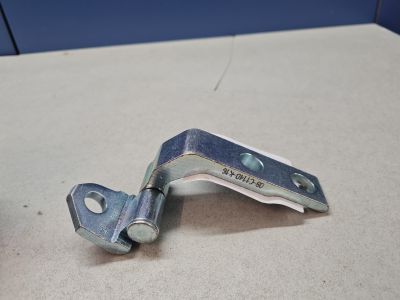 Петля двери передней правой верхняя для Lexus GS S190 2005-2011