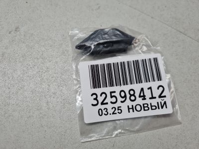 Отбойник крышки багажника для Toyota Camry V70 2017-