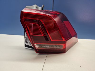 Фонарь на крыло правый для Volkswagen Tiguan 2017-