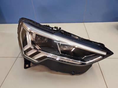 Фара правая для Audi Q3 F3 2018-