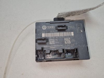 Блок комфорта задней правой двери для Audi A4 B8 2007-2015