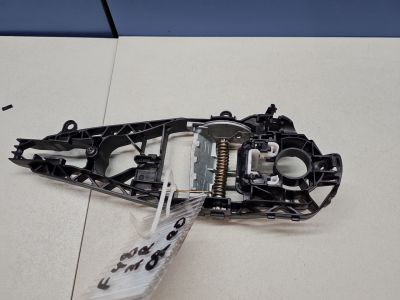 Кронштейн ручки двери правой для BMW X1 F48 2015-2023