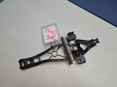 Кронштейн ручки двери правой для Volvo S40 2004-2012