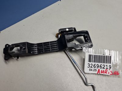 Кронштейн ручки двери передней левой для Toyota Auris E15 2006-2012