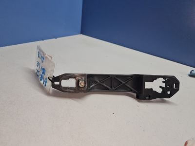 Кронштейн ручки двери задней правой для Toyota Auris E15 2006-2012