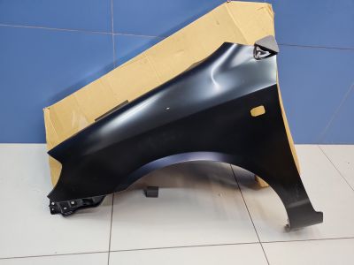 Крыло переднее левое для Toyota Corolla E12 2001-2007