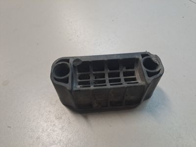 Опора под домкрат для Audi Q7 4M 2015-