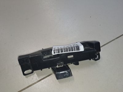 Кронштейн фары левый для Toyota Land Cruiser 200 2008-