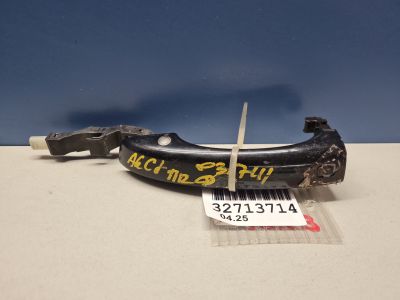 Ручка двери нaружная правая для Audi A6 S6 C7 2011-2018