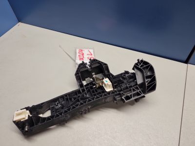 Кронштейн ручки двери левый для Mercedes GLK-klasse X204 2008-2015