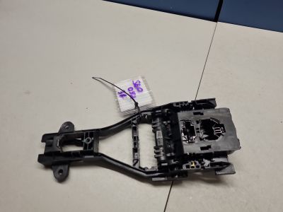 Кронштейн ручки двери задней правой для Volvo S60 2010-2018