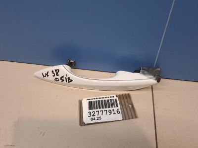 Ручка двери нaружная задняя правая для Lexus NX Z10 2014-