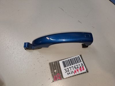 Ручка двери нaружная правая передняя для Audi A4 B8 2007-2015