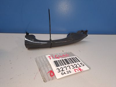 Ручка двери нaружная правая для Volkswagen Tiguan 2017-