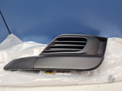 Рамка противотуманной фары правой для Renault Logan 2 2014-