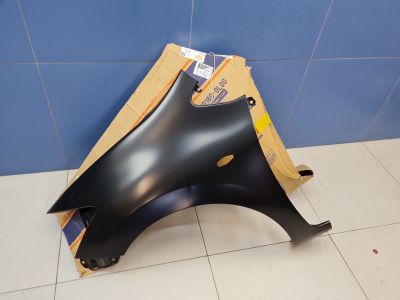 Крыло переднее левое для Toyota Auris E15 2006-2012