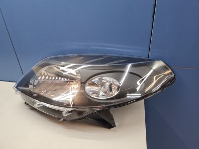 Фара левая для Renault Sandero 2009-2014