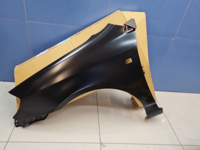 Крыло переднее левое для Toyota Corolla E12 2001-2007