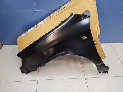 Крыло переднее левое для Toyota Corolla E12 2001-2007