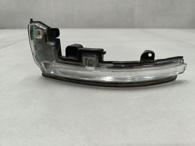 Указатель поворота в зеркало левый для Land Rover Range Rover Evoque 2011-2018