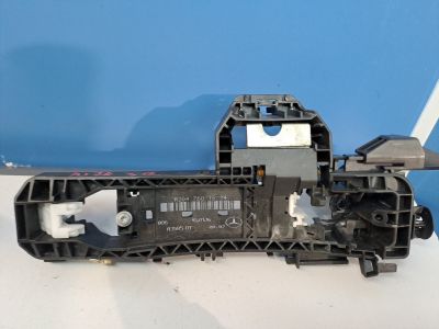 Кронштейн ручки двери правой для Mercedes A-klasse W176 2012-2018