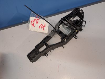 Кронштейн ручки двери левой для BMW 1 F20 F21 2011-2019