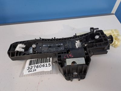 Кронштейн ручки двери левый для Mercedes CLS-klasse W218 2010-2017