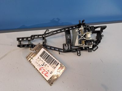 Кронштейн ручки двери левой для BMW 2 F22 F23 2014-2020