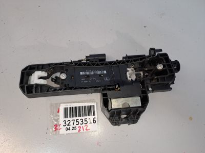 Кронштейн ручки двери левый для Mercedes E-klasse W212 2009-2016