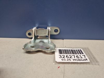 Петля двери