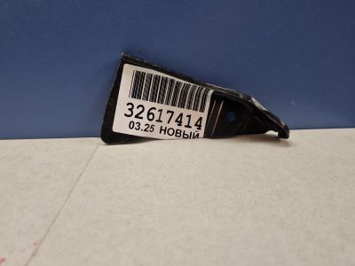 Кронштейн лонжерона переднего правый для Lexus CT 200H 2010-2018