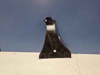 Кронштейн фары правый для Lexus LX 570 URJ200 2007-