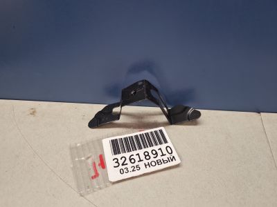 Кронштейн панели радиатора