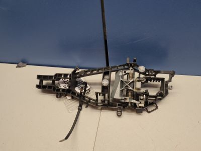 Кронштейн ручки двери правой для BMW 1 F20 F21 2011-2019