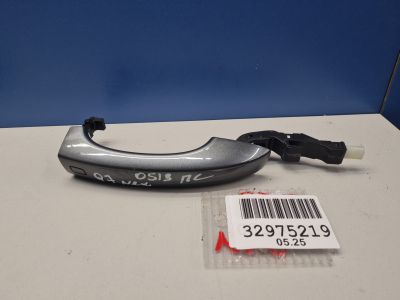 Ручка двери нaружная правая для Audi Q7 4M 2015-