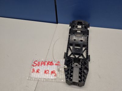 Кронштейн ручки двери для Skoda Superb 3U 2002-2008