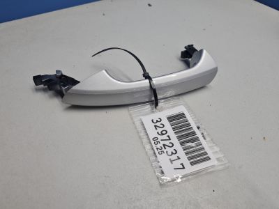 Ручка двери нaружная левая для Mercedes GLA-klasse X156 2013-2020