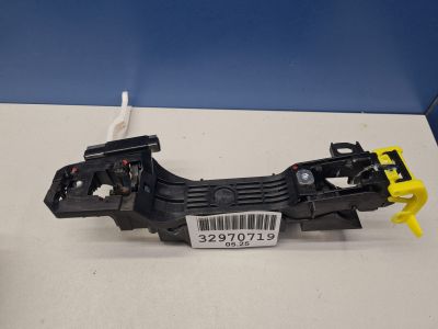 Кронштейн ручки двери правой для Toyota Avensis T27 2008-2018