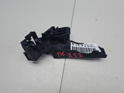 Кронштейн замка двери передний левый для Mercedes GLC-klasse X253 2015-