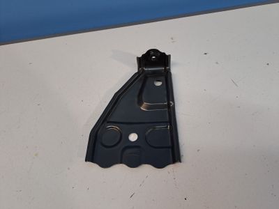 Кронштейн панели радиатора правый для Toyota Land Cruiser 200 2008-