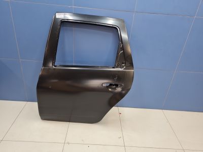 Дверь левая задняя для Renault Duster 2010-