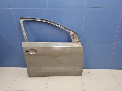 Дверь правая передняя для Volkswagen Polo Sedan 2011-