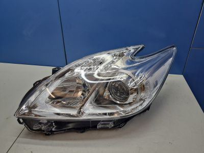 Фара левая для Toyota Prius W30 2009-2015