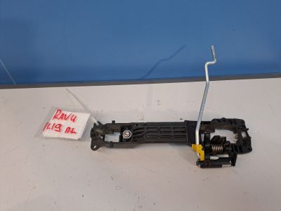 Кронштейн ручки двери передней левой для Toyota RAV 4 2005-2013